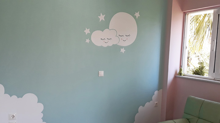 Minimal τοιχογραφία με θέμα "Σύννεφο και φεγγάρι"